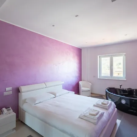 Ferienhaus Luxury House Monti Azzurri