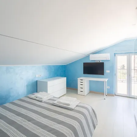 Ferienhaus Luxury House Monti Azzurri